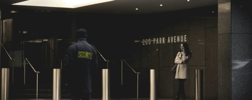 collin-8FxJi5wuwKc-unsplash